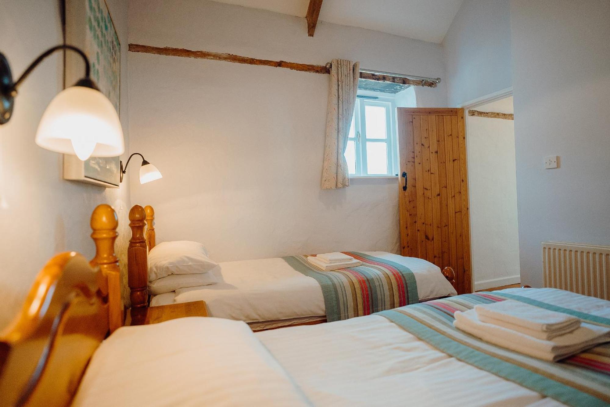 Celtic Haven Hotell Lydstep Exteriör bild