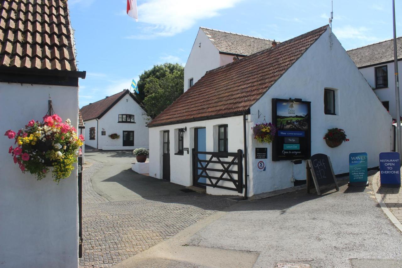 Celtic Haven Hotell Lydstep Exteriör bild